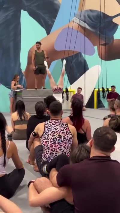Handstand Claps