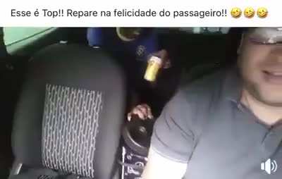 A felicidade do brasileiro é simples! Que coisa maravilhosa uma skolzinha