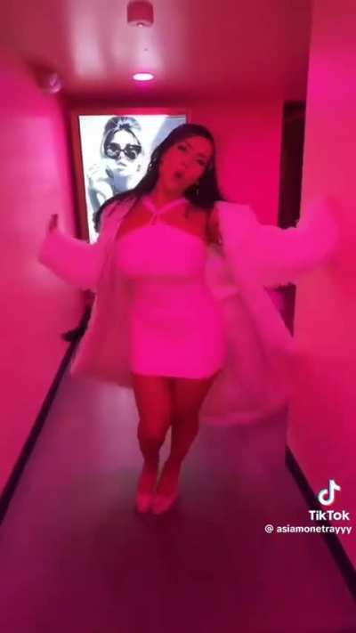 Asia Monet tiktok video 2-5-26