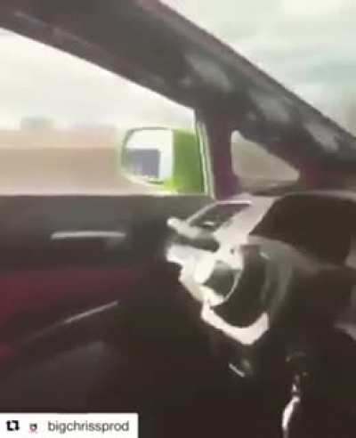 Pon el puto volante, &iexcl;adam!