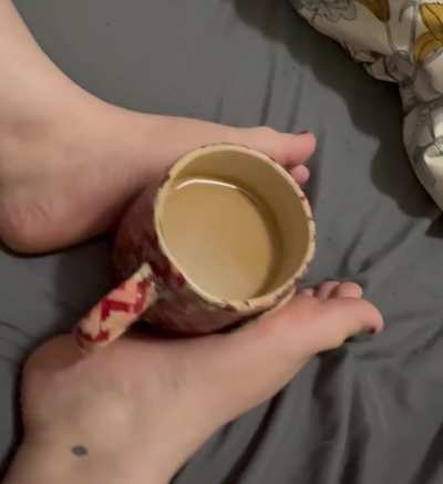 casual &amp;amp; cold morning 🧦🌨️☕️🥱