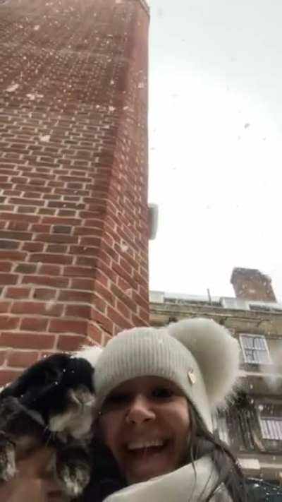 Snow bunny!