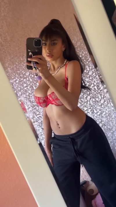 Naomi ansell