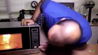 The &ldquo;BOOM&rdquo; in ElectroBOOM
