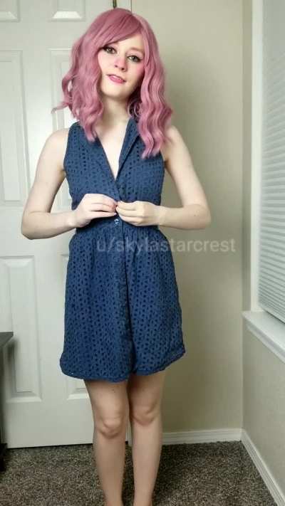 I love how easy this dress is to take off :)
