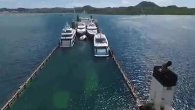 How yachts are transported