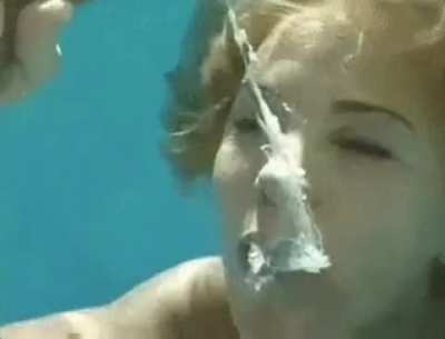 Under water BJ
