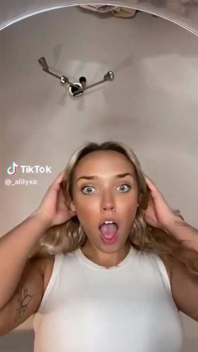 @_alilyxo