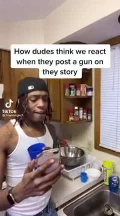 😂