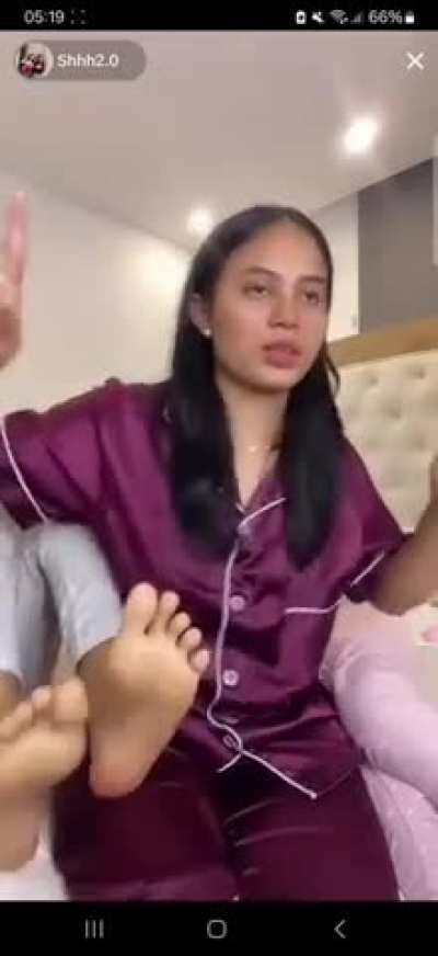 @feetluxury4