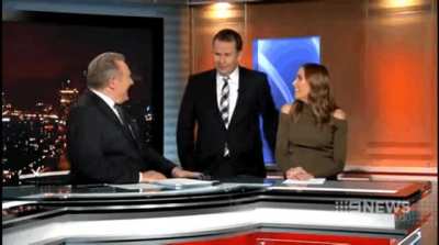 Attempt to farewell newsreader with a kiss doesn&rsquo;t go to plan