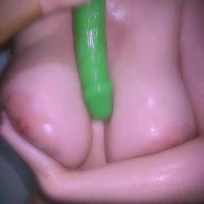 Wanna see my boobs in action? Link in the comments!