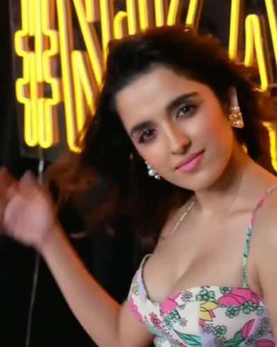 Shirley Setia