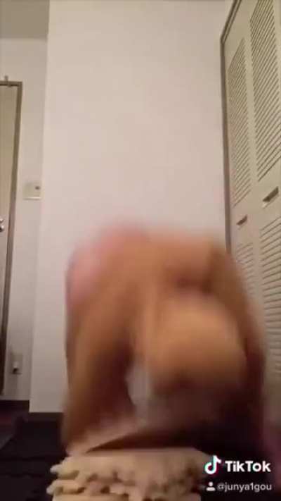 I have never hated a minute more than this, and this video has A MILLION FUCKING LIKES
