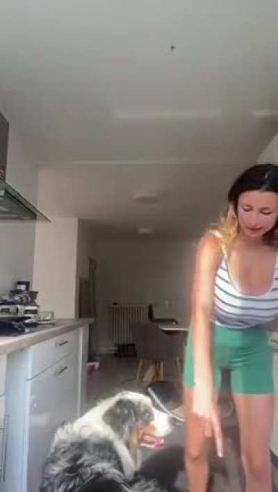 Look at this huge calcium canoons , she is German 18y/o