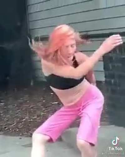 Everybody dance now