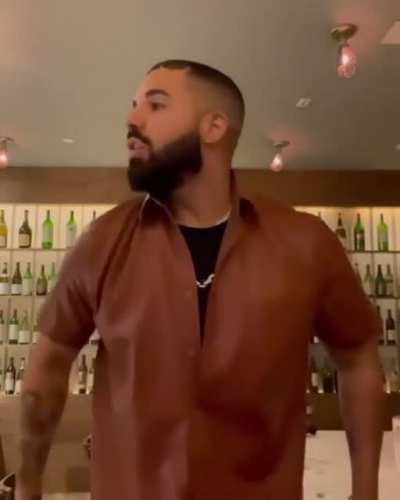 Drake does the &ldquo;Ski Challenge.&rdquo;