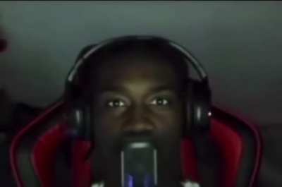 next bitch to ask me "wyd" i&rsquo;m sendin her this video 😒