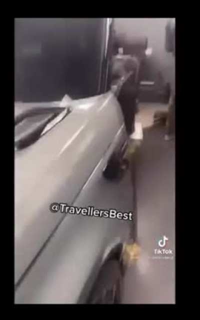 damn thats a nice car