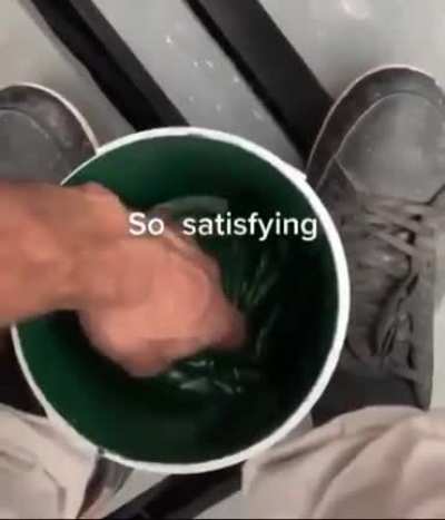 this video is so funny lol