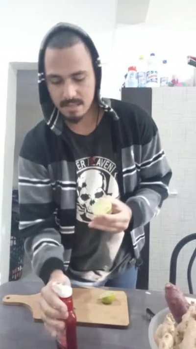 Video aula de como comer lim&atilde;o