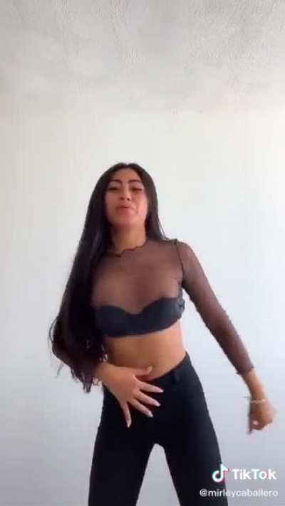 @mirleycaballero #nipslip