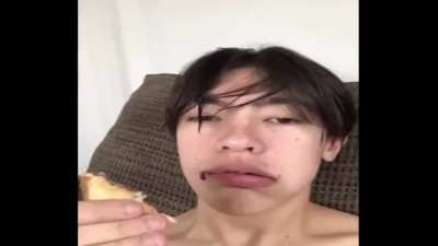 Sandu&iacute;che