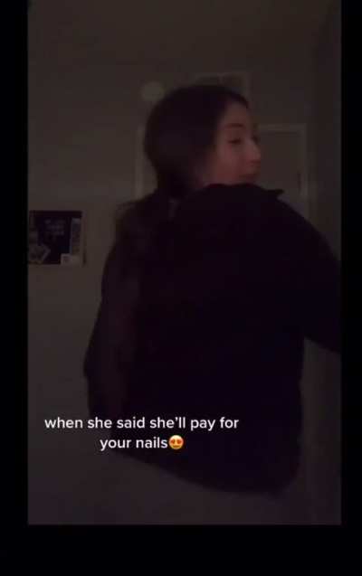 😗