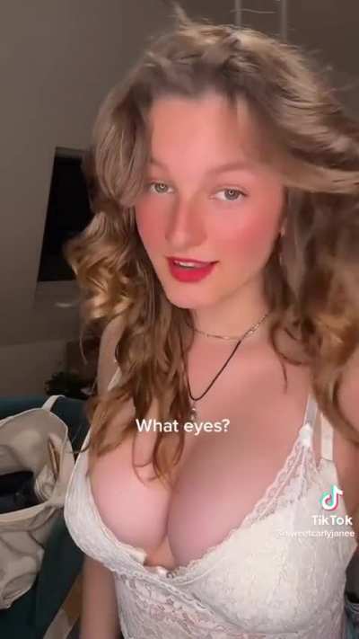 @carlyjane