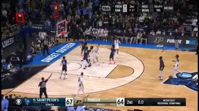 [Highlight] Purdue misses off the rim and St. Peter’s becomes the first 15 seed to ever make the Elite Eight