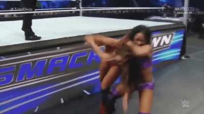 Nikki looks so pathetic thrown around like a worthless bimbo. 🤩🤩