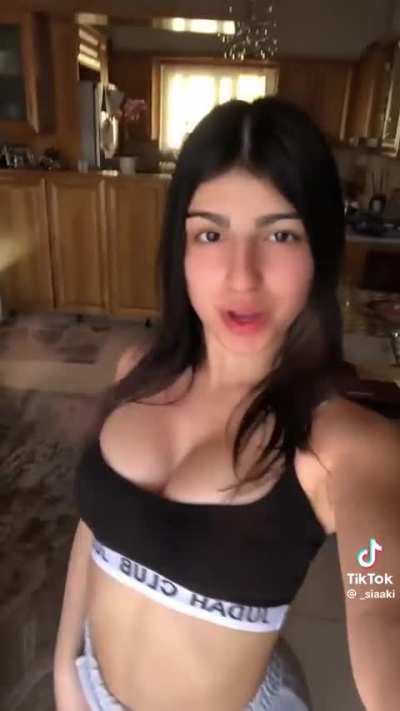 &Theta;έ&lambda;&epsilon;&iota; &pi;&omicron;&lambda;ύ....