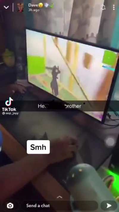 He really shaking them titties
