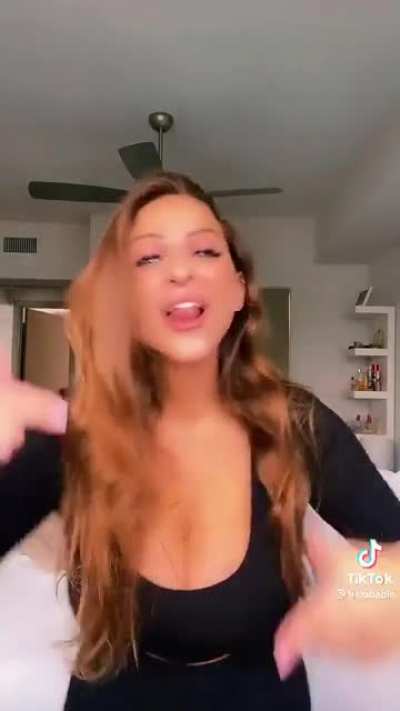 @trinababie