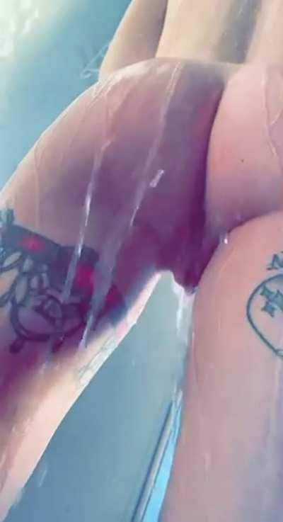 Wanna get a dick rating from me!? When you subscribe TODAY for only $3.50!!! You will not only unlock nearly 1,000 pics and vids instantly but you get a video dick rating FOR ONLY $5!! (Normally $20!)<wbr>😍🥳😈 PLUS 1on1 chatting 💖 daily posts 🥵 sooo much more! 