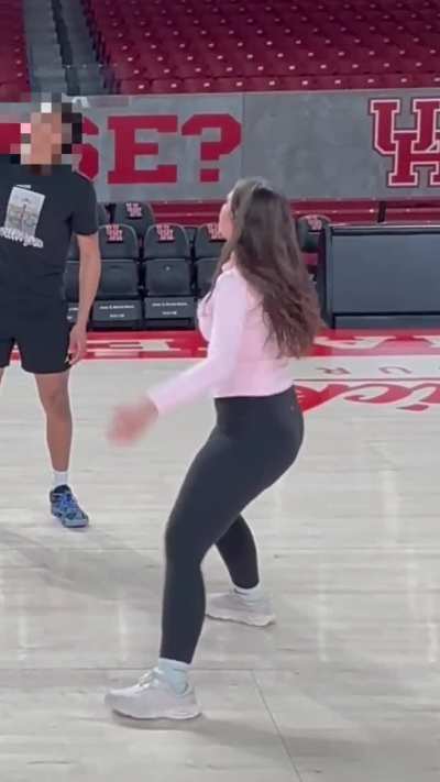 🏀