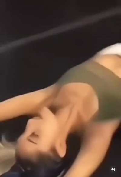 😬😬