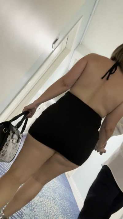 Walk behind me and my Bull hubby &hellip;I&rsquo;m going to fuck