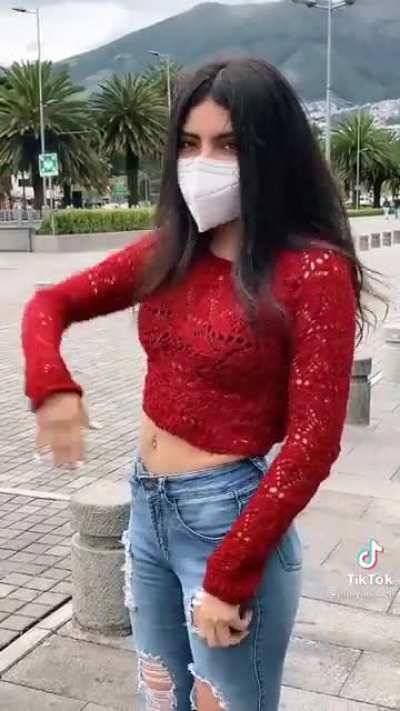 Me encanta ese culito.