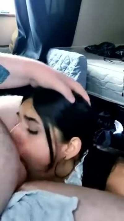 Facefuck the maid!
