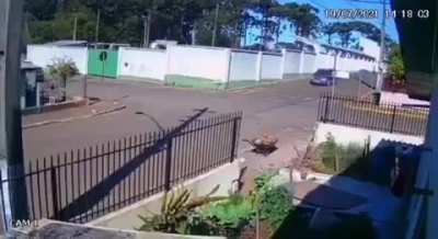 This guy house walls getting hit by car accident 2 times in 4 days!