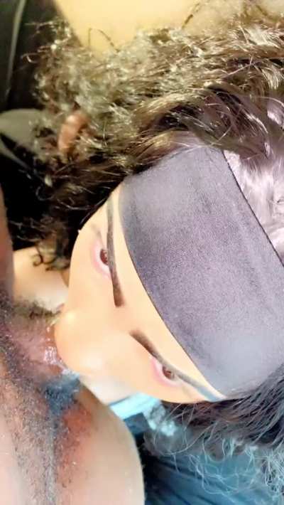 Spitty deepthroat