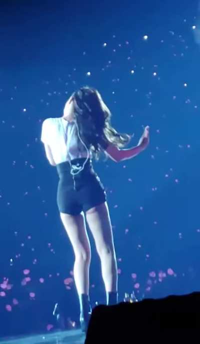 Jennie loves showing her butt cheeks