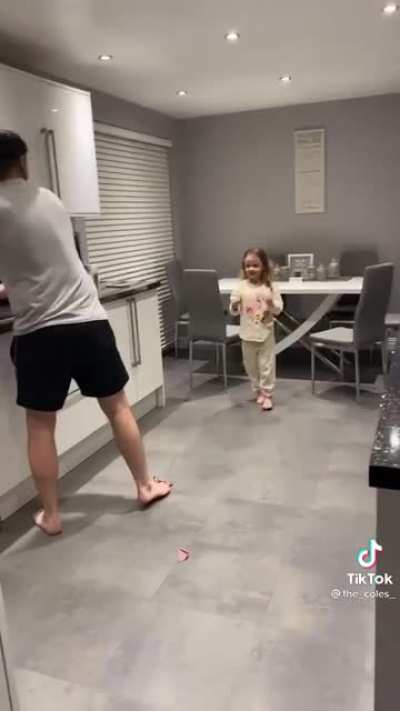 SLAP AAAAAAAAAAAAAAAAA