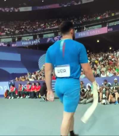 Zane Weir, Shot-Putter