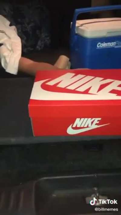 Thanks, I hate sneaker meetup