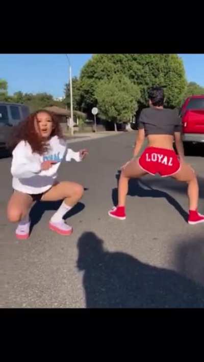 I&rsquo;m catching it 🍑