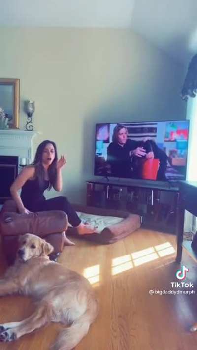 Husband enjoys wife&rsquo;s gag reflex