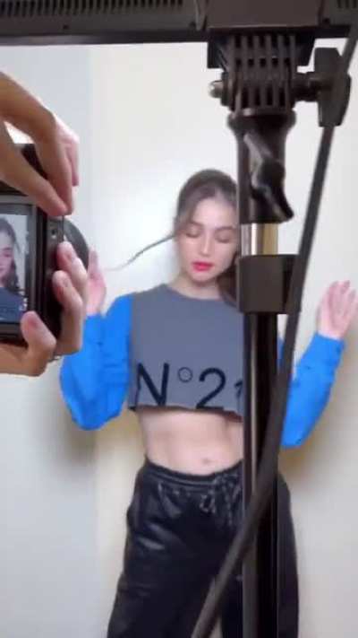 Anne Curtis