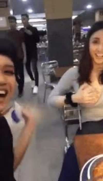 Thai Nip